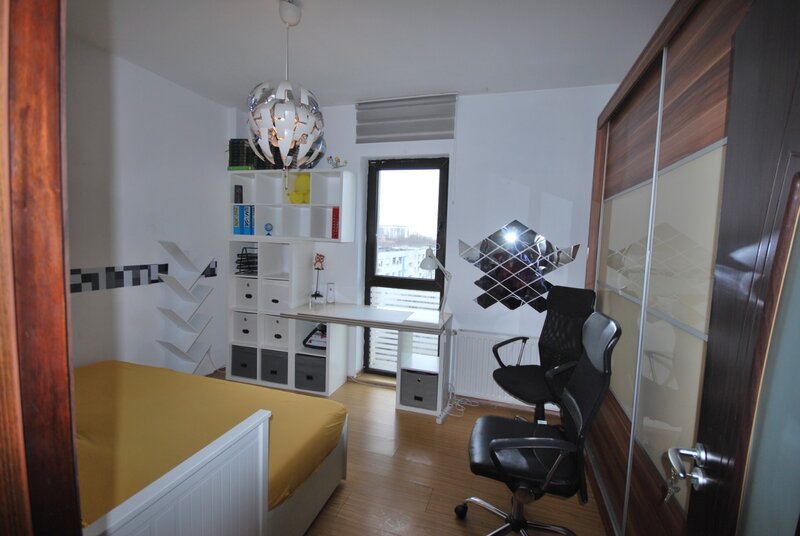 Soseau Berceni - Emil Racovita